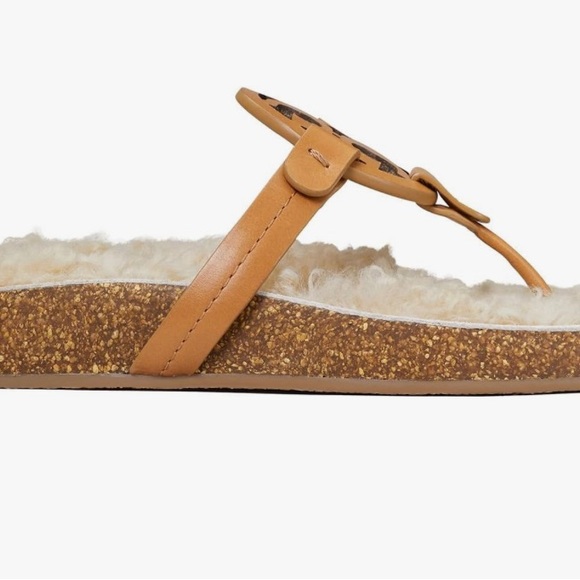 Tory Burch Miller Cloud Shearling Thong Sandals 🩴 - Picture 4 of 7